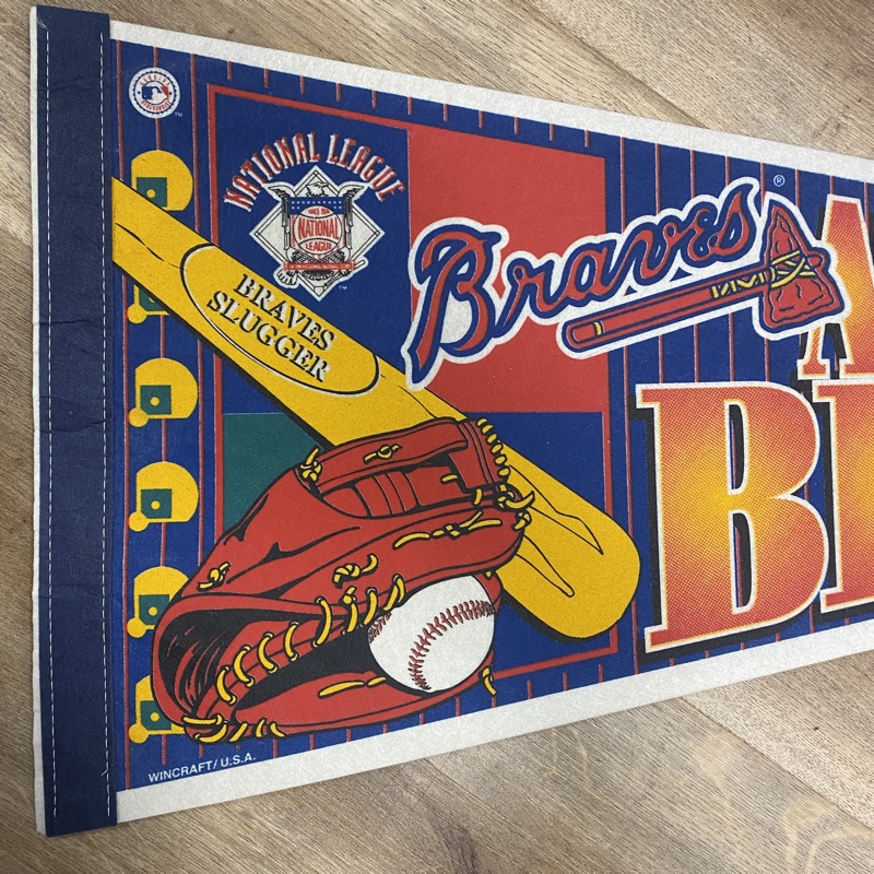 ATLANTA BRAVES VINTAGE 1990s WINCRAFT MLB BASEBALL LOGO SPELLOUT PENNANT –  The Felt Fanatic