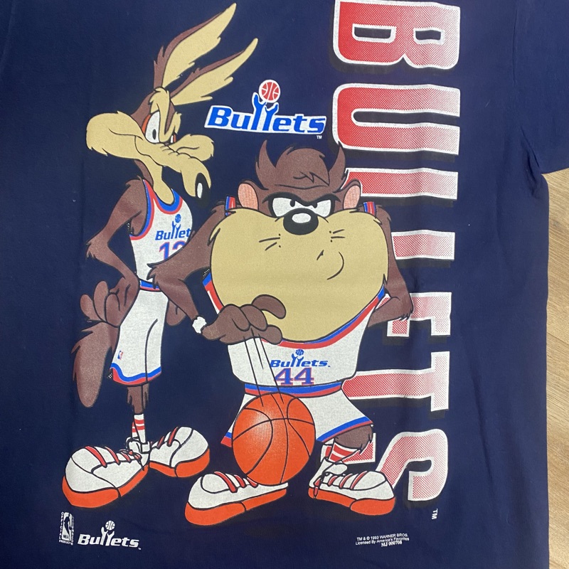 WASHINGTON BULLETS LOONY TUNES VINTAGE 90s TAZ BUGS BUNNY NBA BASKETBALL  TSHIRT – The Felt Fanatic