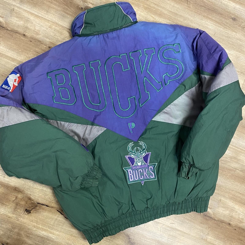 Vintage Milwaukee Bucks Jacket Mens Large Purple 90S NBA Basketball Starter  Coat