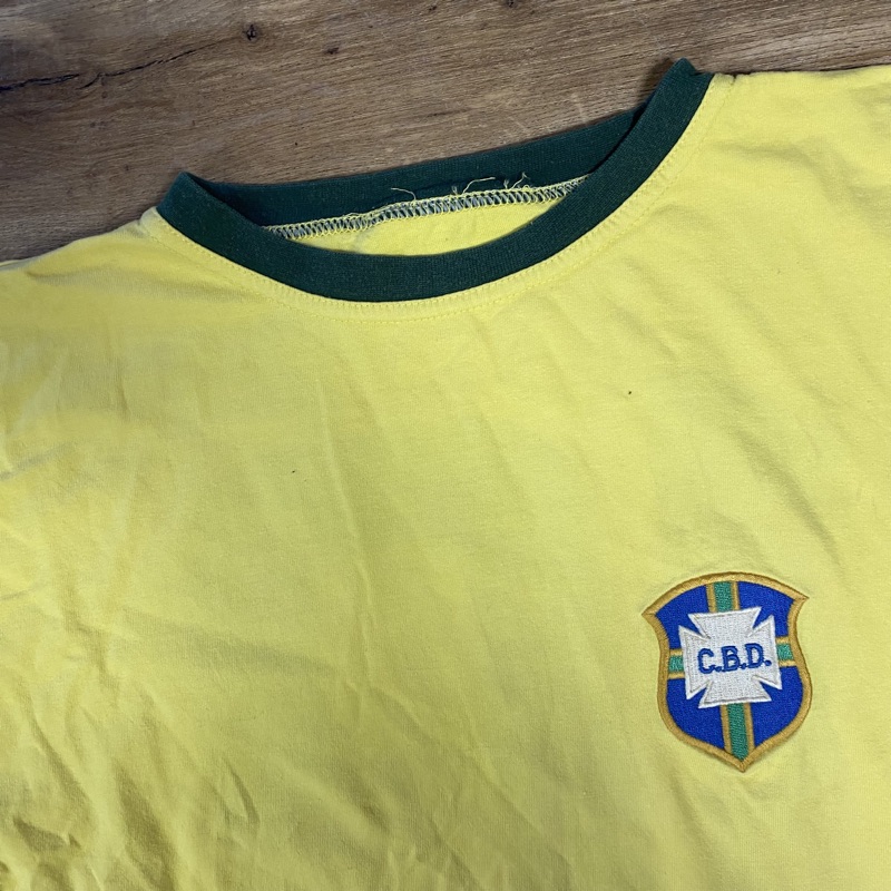 BRAZIL NATIONAL TEAM PELE VINTAGE 90s UMBRO SOCCER JERSEY TSHIRT LARGE –  The Felt Fanatic